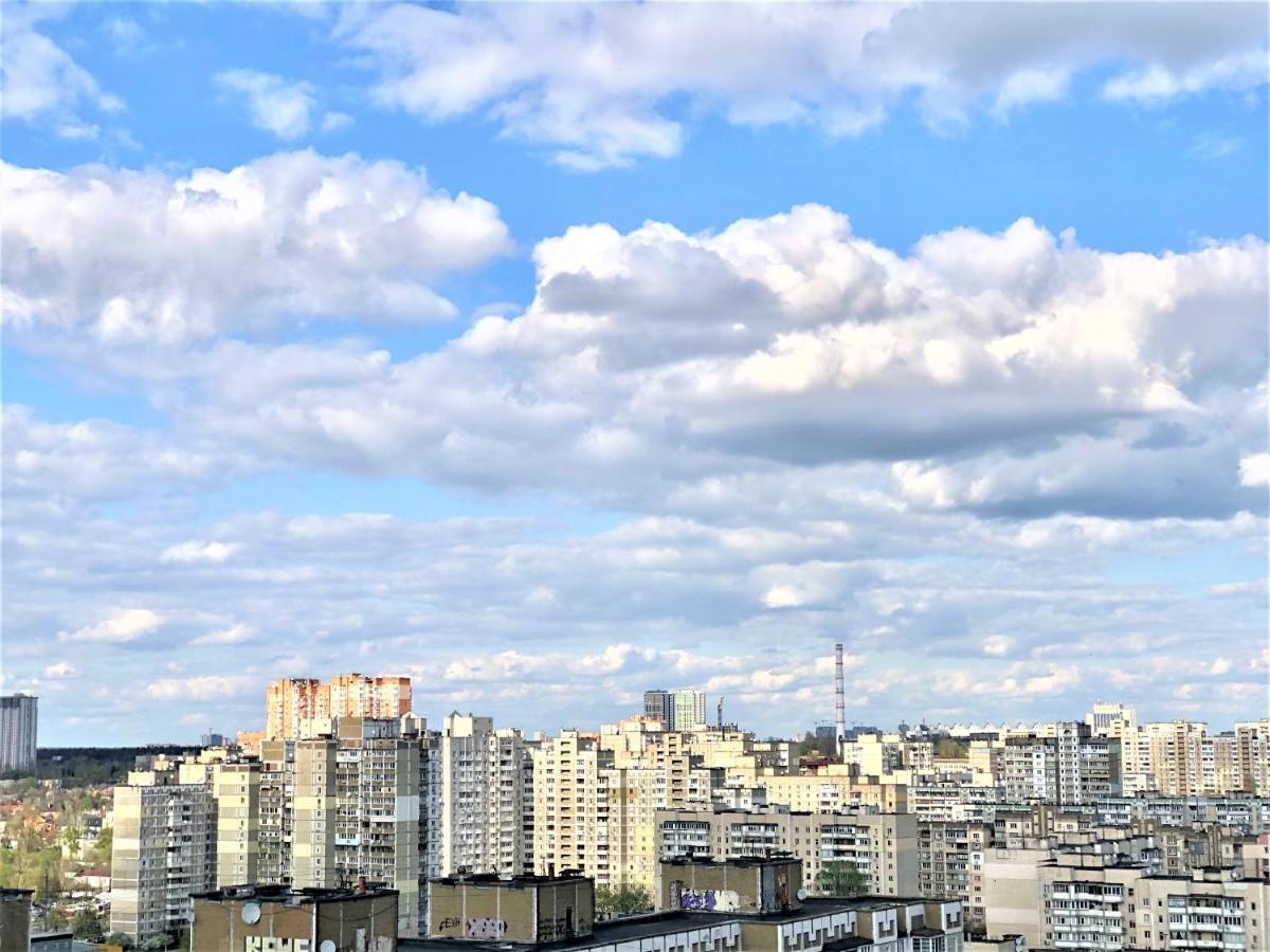 Vip Апартаменти З Видом На Озеро เคียฟ ภายนอก รูปภาพ